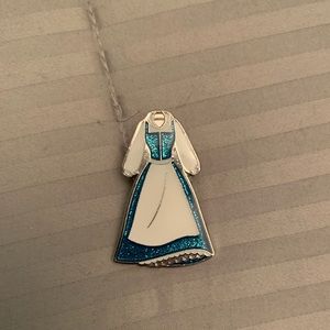 Disney Belle Pin